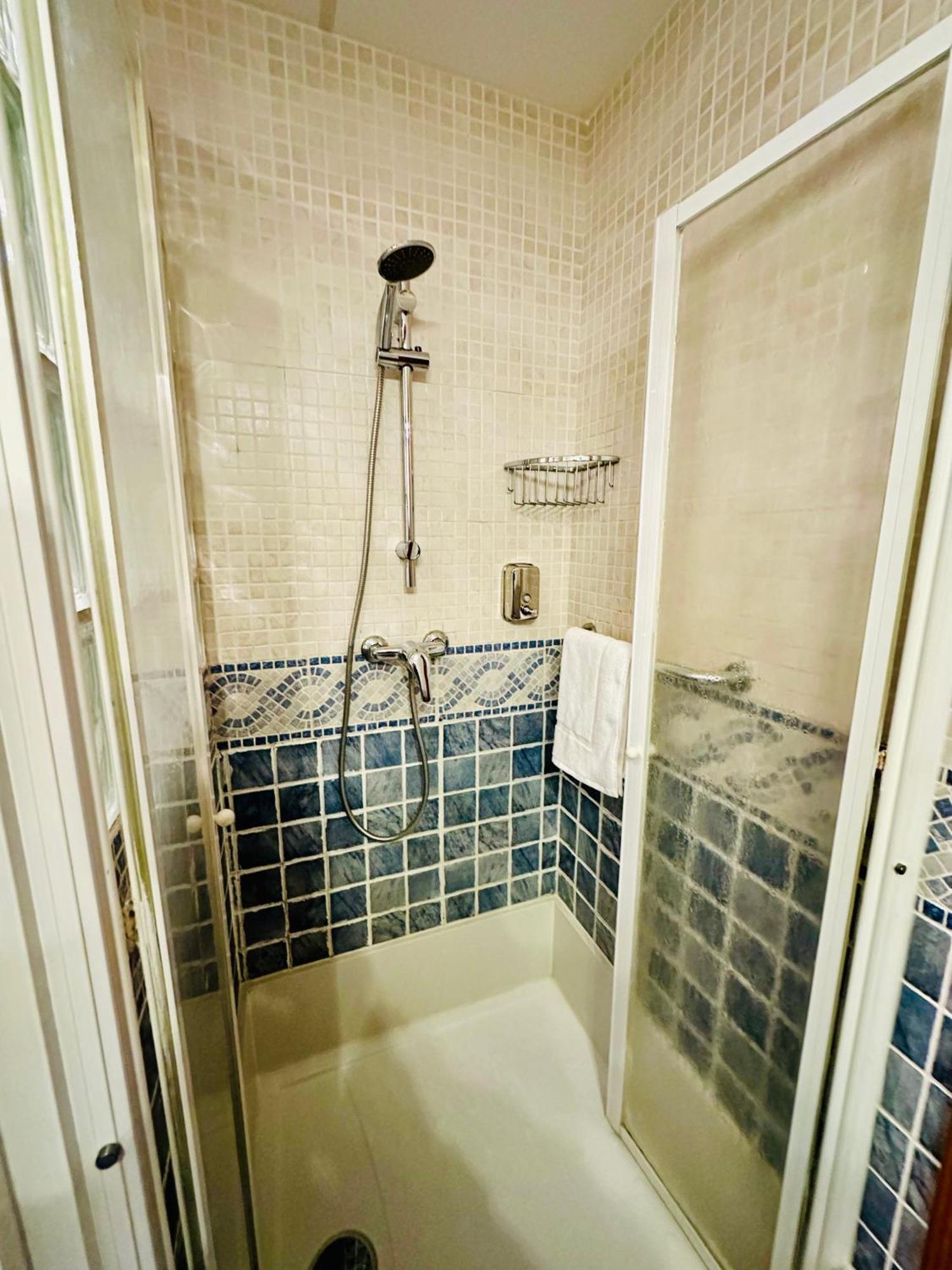 Apartamentos Jame Mérida Exteriör bild