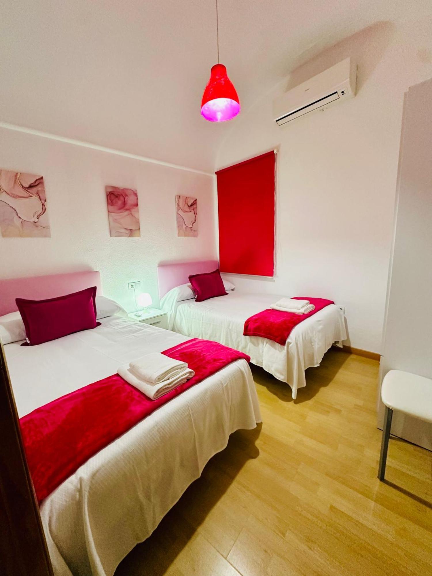 Apartamentos Jame Mérida Exteriör bild